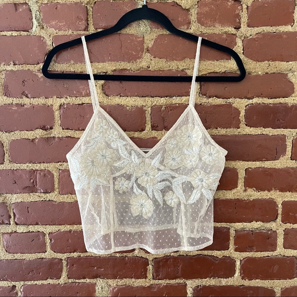 🛍ZARA | Embroidered Mesh Crop Top - Picture 1 of 3